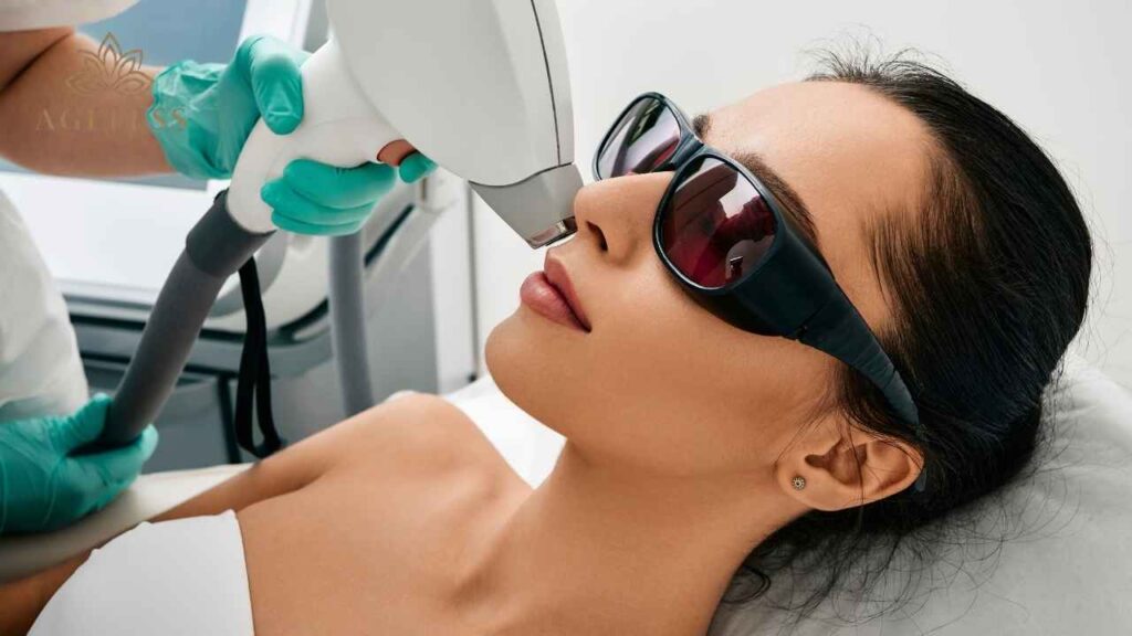 A Q-switched laser device is used for precise facial hair removal